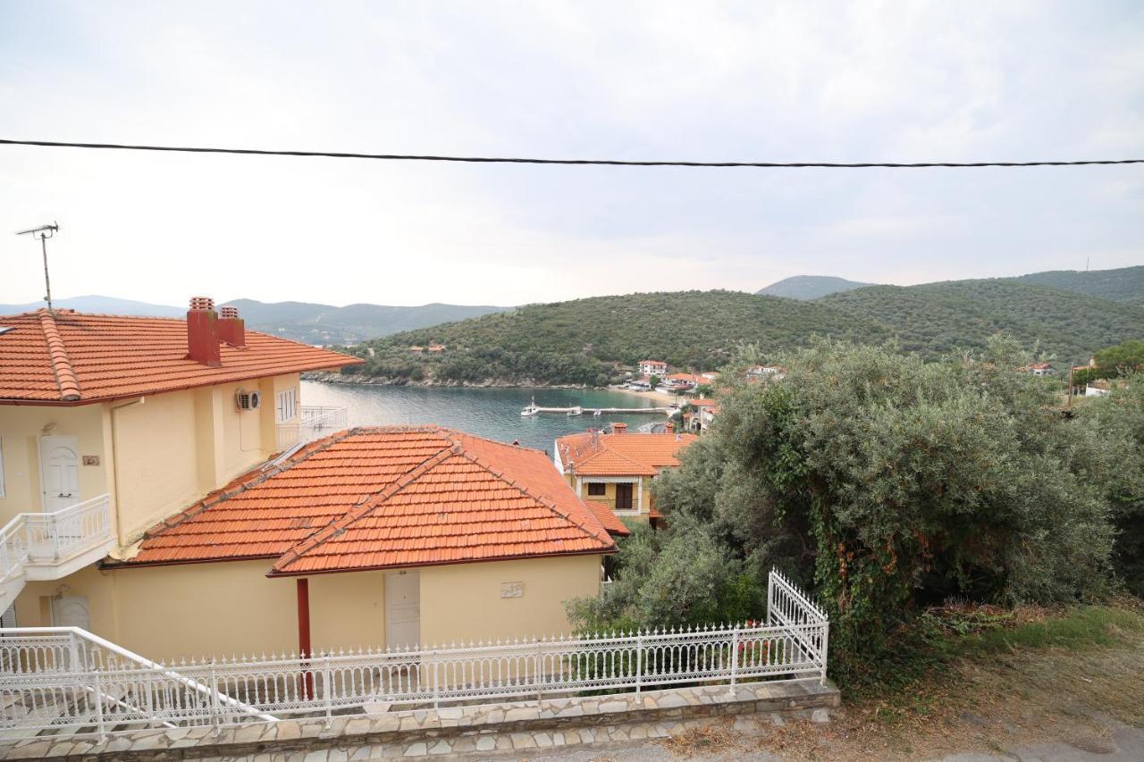 Island Boutique Apartments Pyrgadikia Exterior photo
