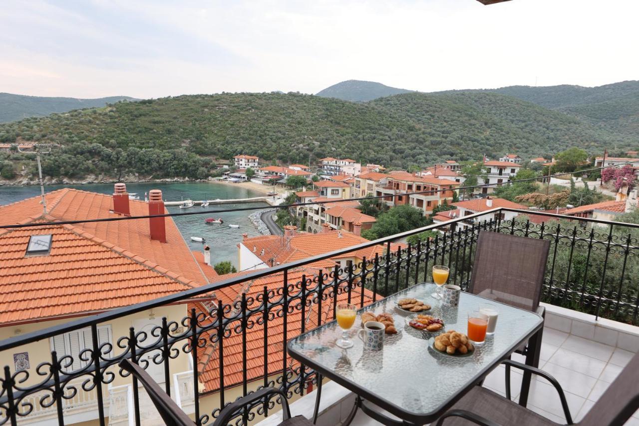 Island Boutique Apartments Pyrgadikia Exterior photo